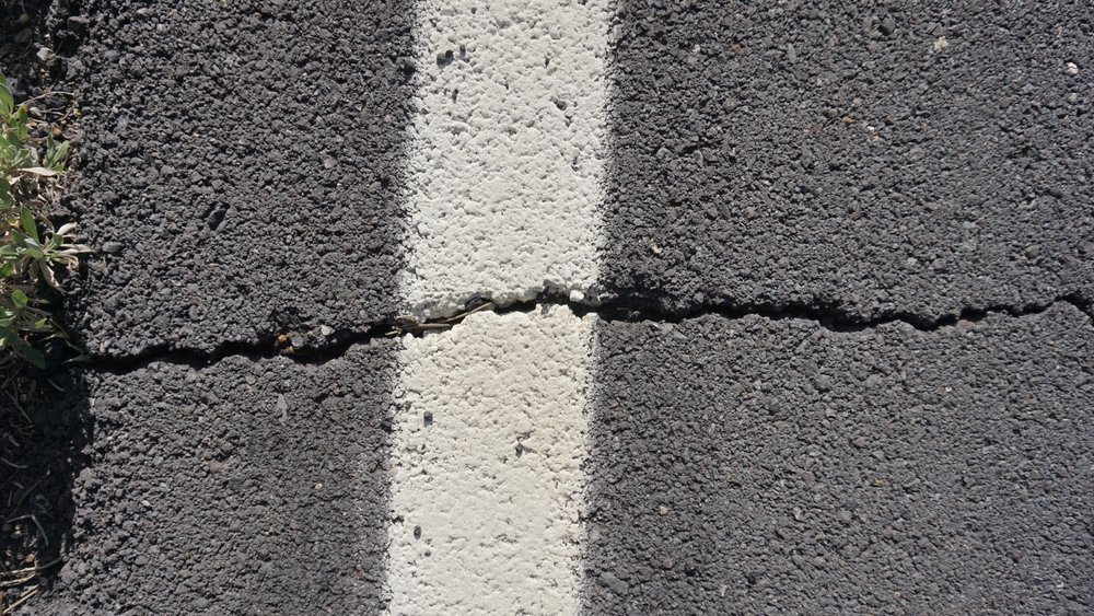 cracked asphalt; asphalt stabilization