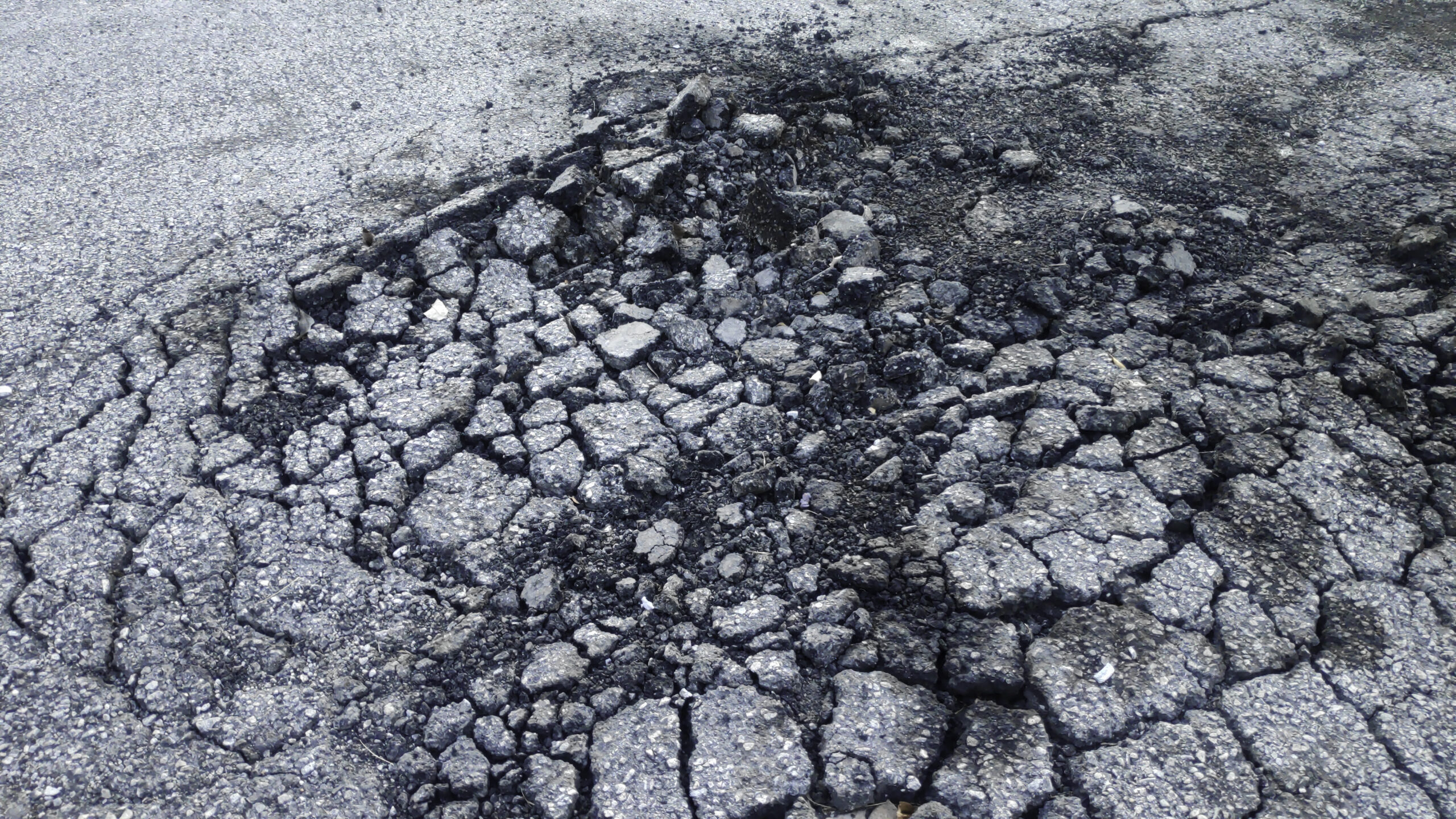5 Reasons Houston Property Owners Should Consider Asphalt Stabilization